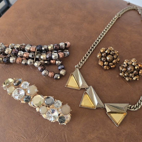 Neutral With Flare Bundle - Picture 1 of 11